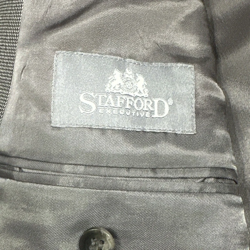 Stafford Mens Blazer Sport Coat 3 Button Casual Jacket 44S Silk Wool Blend Grey‎